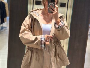 Женская бежевая куртка-парка BURBERRY OUTLET