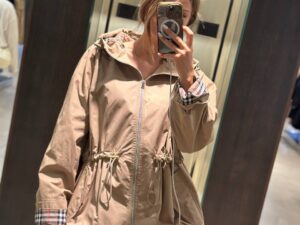 Женская бежевая куртка-парка BURBERRY OUTLET