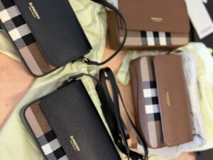 Сумка женская Burberry BURBERRY OUTLET 2