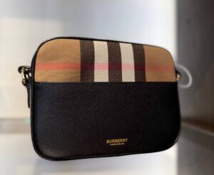 Сумка Burberry SM Camera BURBERRY