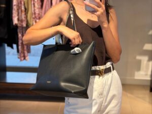 Сумка-тоут Burberry Medium BURBERRY OUTLET