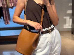 Кожаная сумка Burberry Bucket Bag