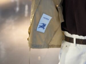 Ветровка женская Burberry BURBERRY OUTLET