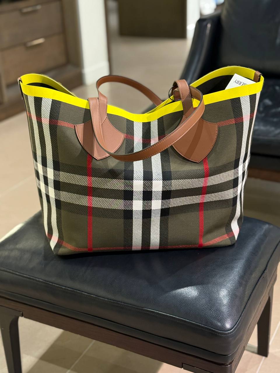 Сумка-тоут Burberry BURBERRY OUTLET