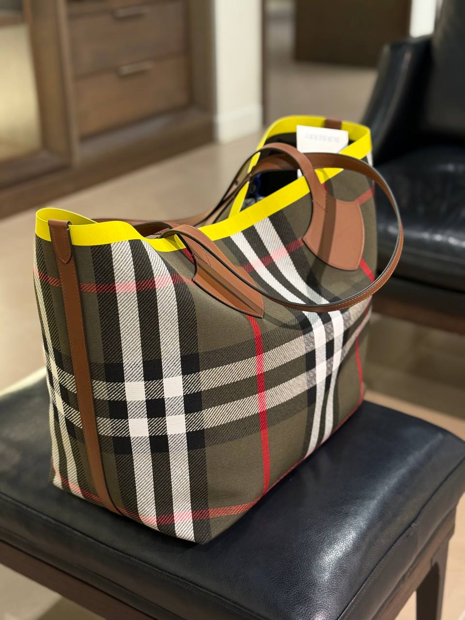 Сумка-тоут Burberry BURBERRY OUTLET