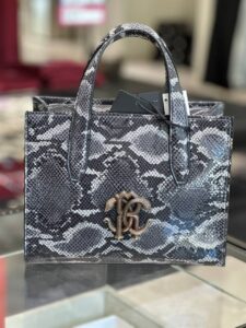 Roberto Cavalli Outlets 12204
