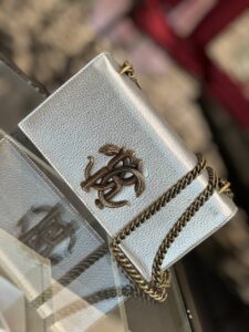Roberto Cavalli Outlets 12213