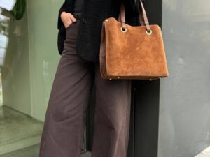 Сумка-тоут женская из замши LEATHER