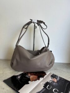 LEATHER COUNTRY 124946