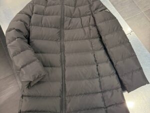 Пуховик женский Prada Prada Outlet