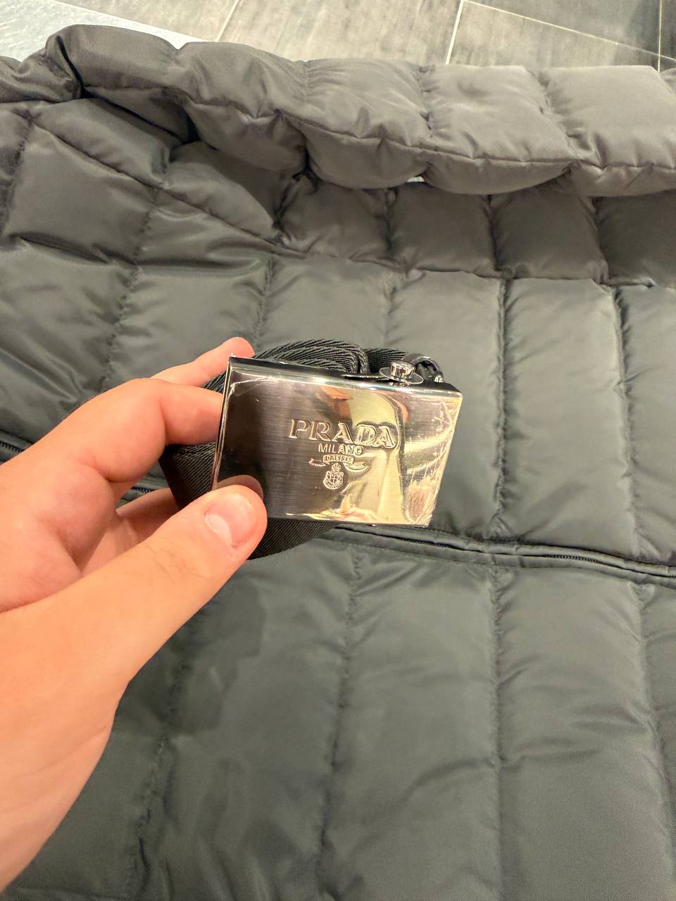 Пуховик женский Prada Prada Outlet