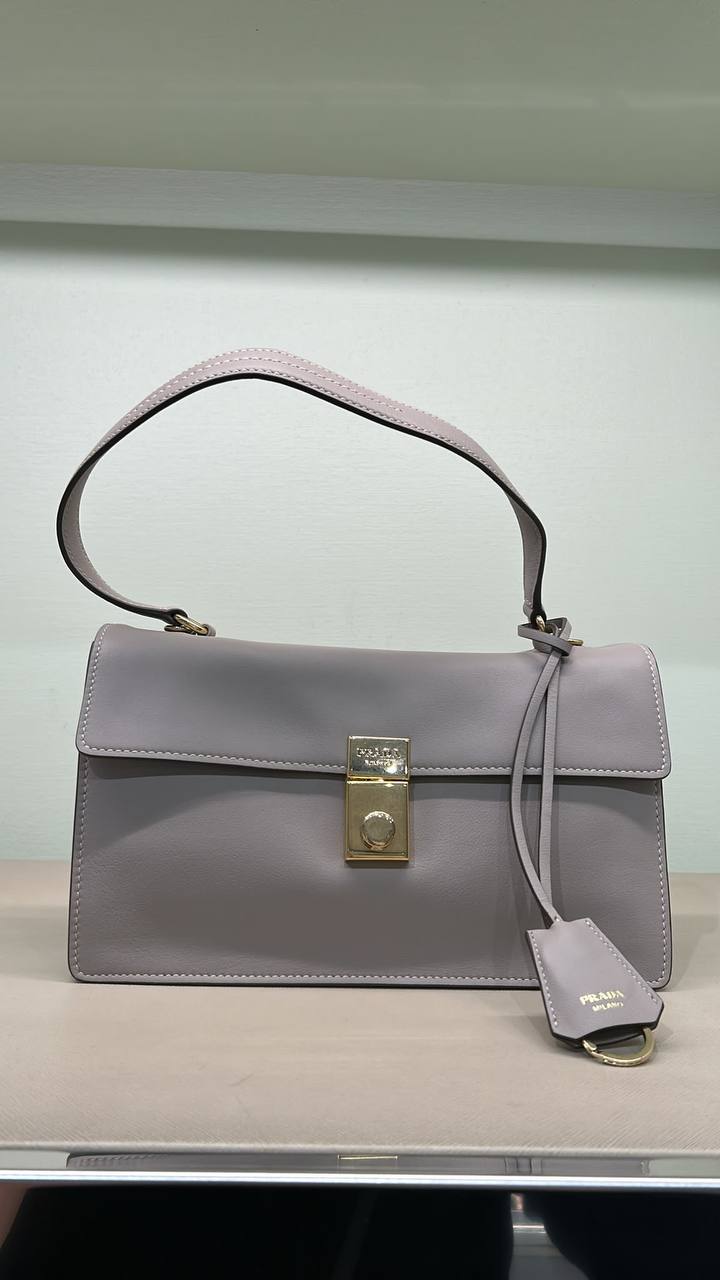 Сумка кожаная Prada Cartella Prada