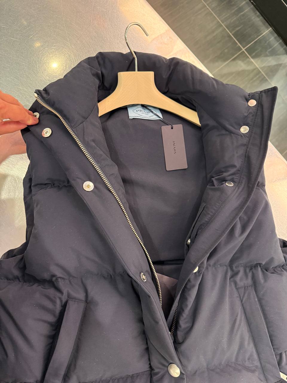 Пуховый жилет Prada Prada Outlet