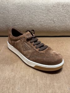 Замшевые кеды Prada Prada Outlet