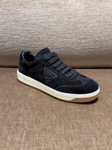 Кеды замшевые женские Prada Prada