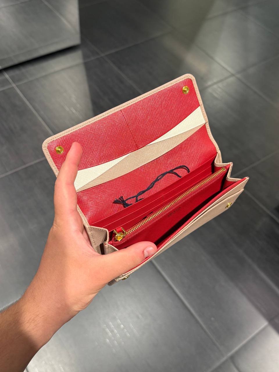 Кошелек женский Prada Saffiano Prada