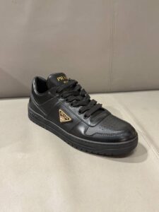 Кроссовки женские Prada Prada Outlet