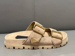 Замшевые сандалии Prada Prada Outlet — фото 1 Замшевые сандалии Prada Prada Outlet