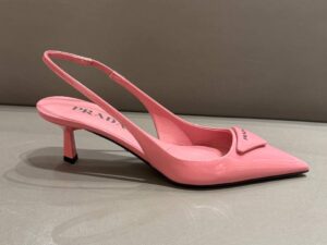 Лаковые туфли Prada Petalo Prada