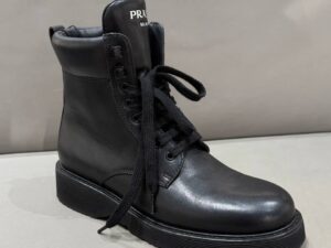Ботинки женские Prada Prada Outlet