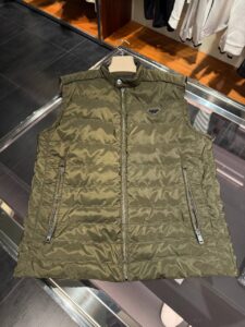 Жилет пуховый Prada Prada Outlet