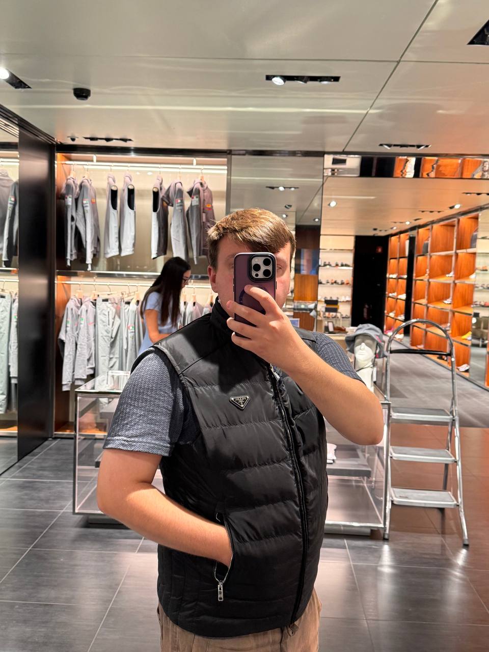 Жилет пуховый Prada Prada Outlet