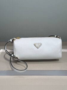 Сумка кожаная Prada Prada Outlet