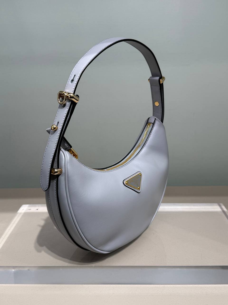 Сумка Prada Soft Calf Prada
