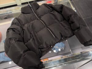 Пуховик укороченный Prada Prada Outlet
