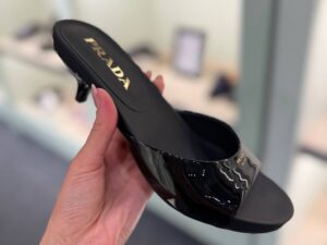 Мюли лаковые Prada Prada Outlet