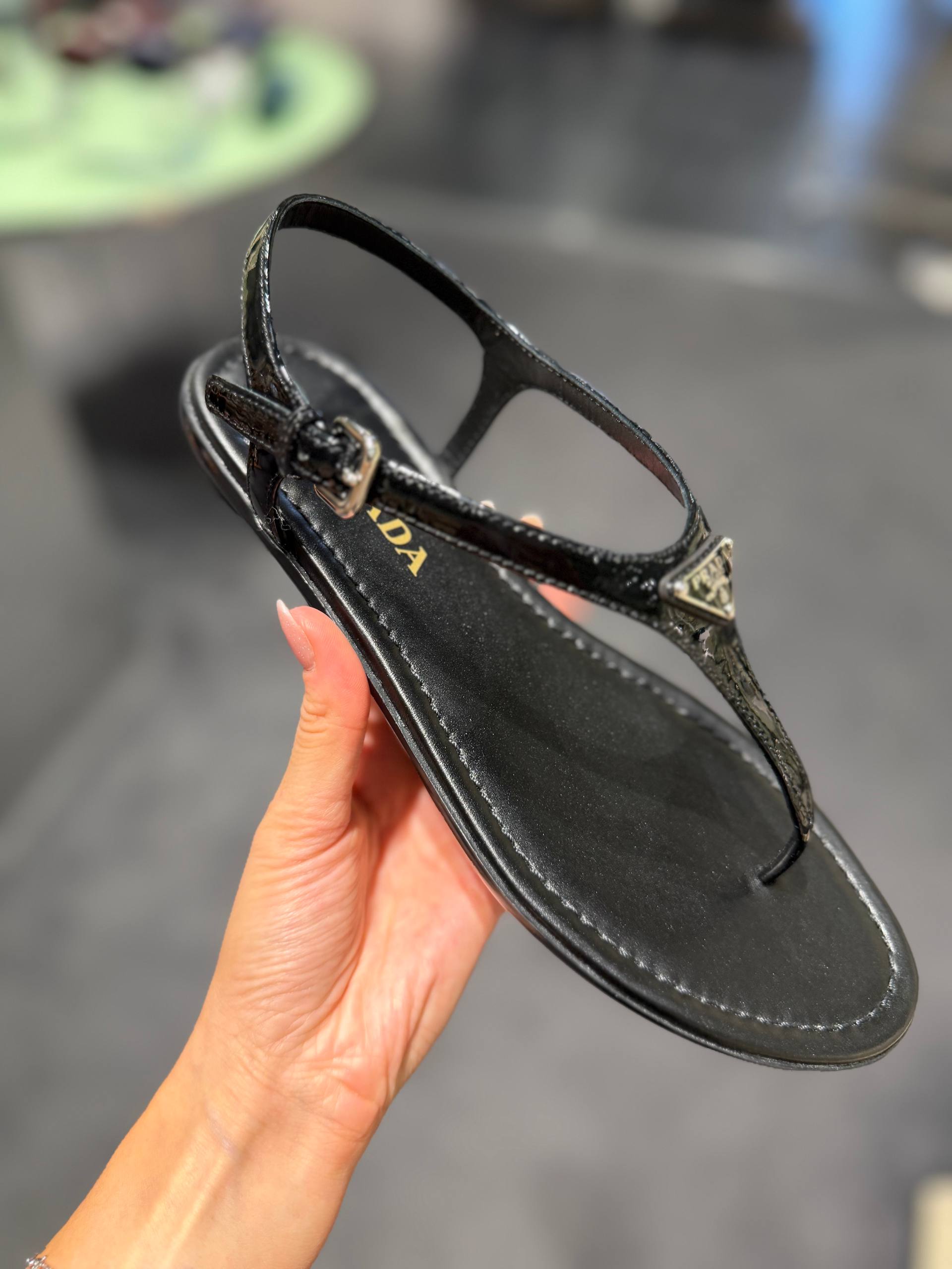 Сандалии женские Prada Prada Outlet