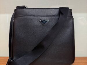 Сумка кожаная Prada Bandoliera Prada