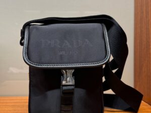Сумка кросс-боди Prada Prada Outlet