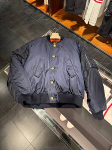 Бомбер Prada Re-Nylon синий Prada