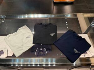 Футболка мужская Prada Prada Outlet