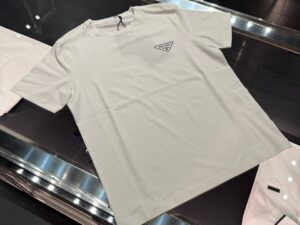 Футболка мужская Prada Prada Outlet