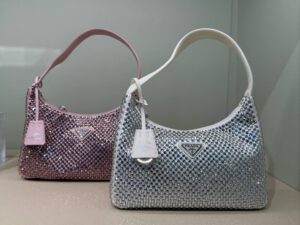 Мини-сумка Prada с кристаллами Prada