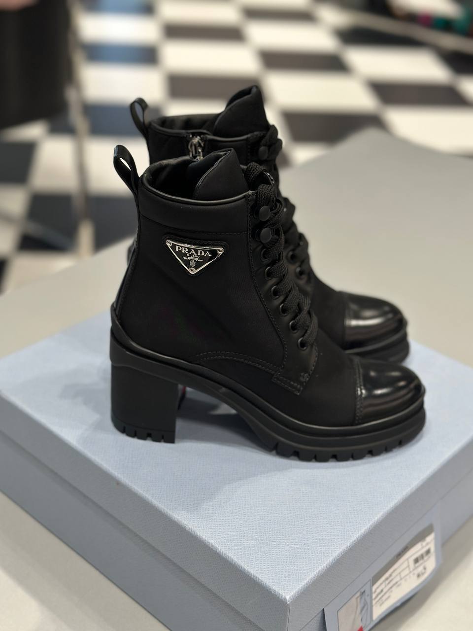 Ботильоны женские Prada Re-Nylon Prada