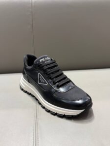 Prada Outlet 130225