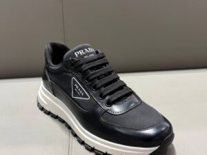 Prada Outlet 130225