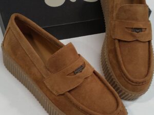 Лоферы замшевые Weekend Max Mara