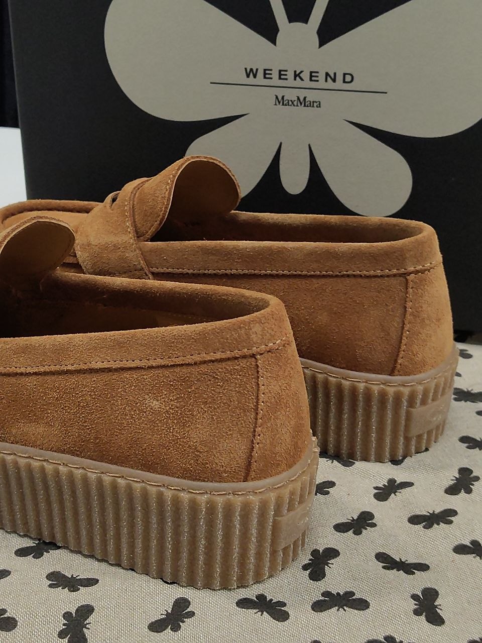 Лоферы замшевые Weekend Max Mara