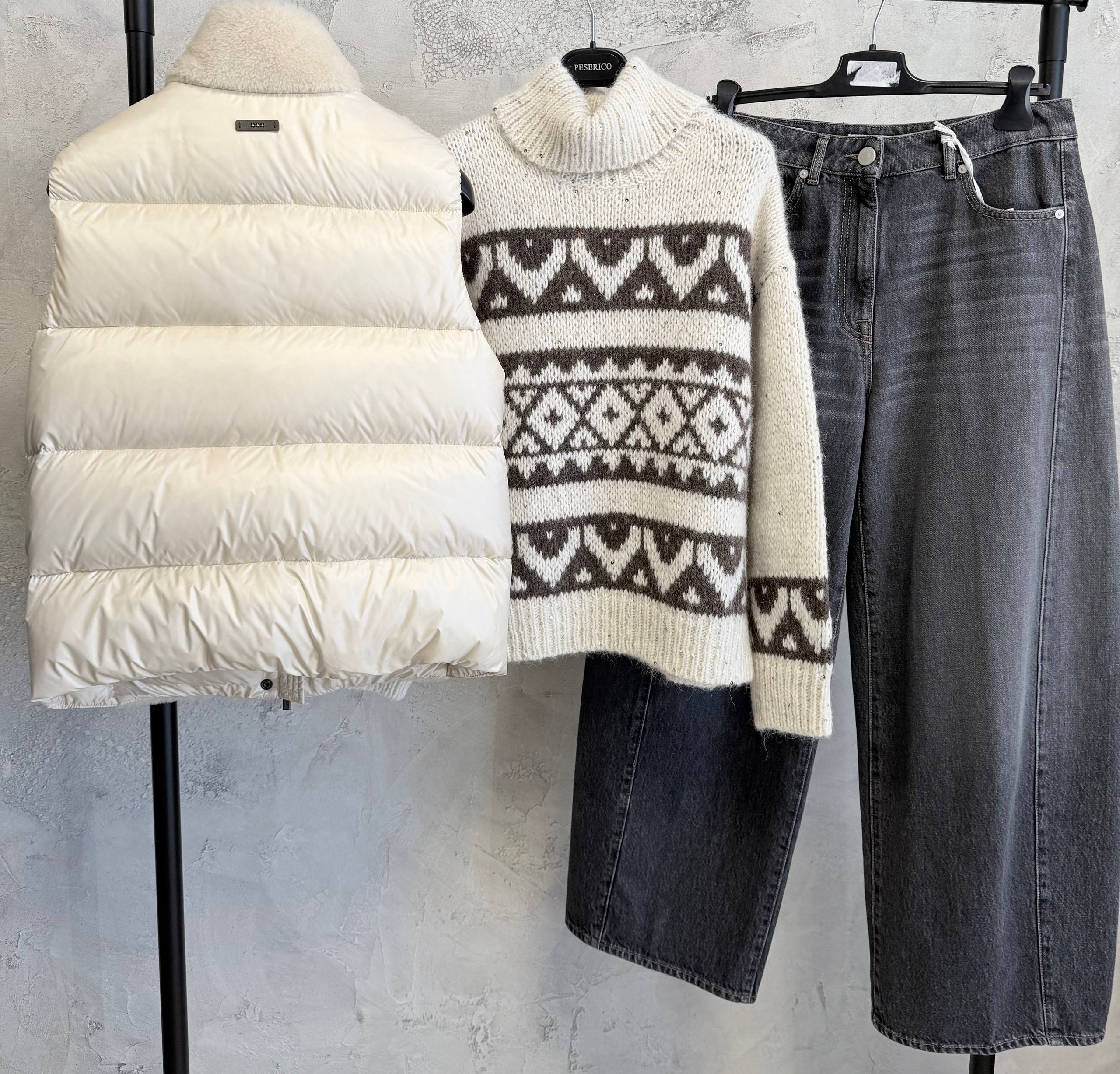 Жилет утепленный женский Peserico MaxMara