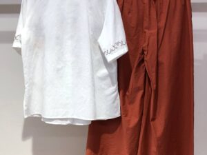 Блуза с вышивкой Marina MaxMara — фото 1 Блуза с вышивкой Marina MaxMara