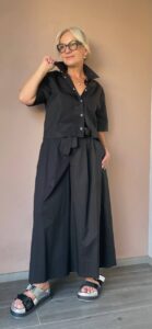 Брюки широкие черные MaxMara