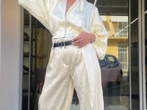 Блуза-бомбер шелковистая молочная MaxMara