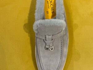 Замшевые сабо Doucals MaxMara