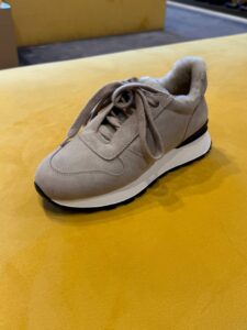 Кроссовки женские замшевые утепленные MaxMara