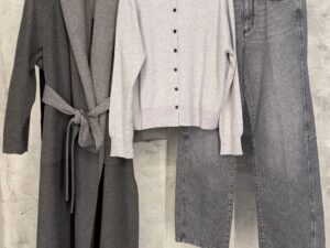 Кардиган светло-серый трикотажный MaxMara
