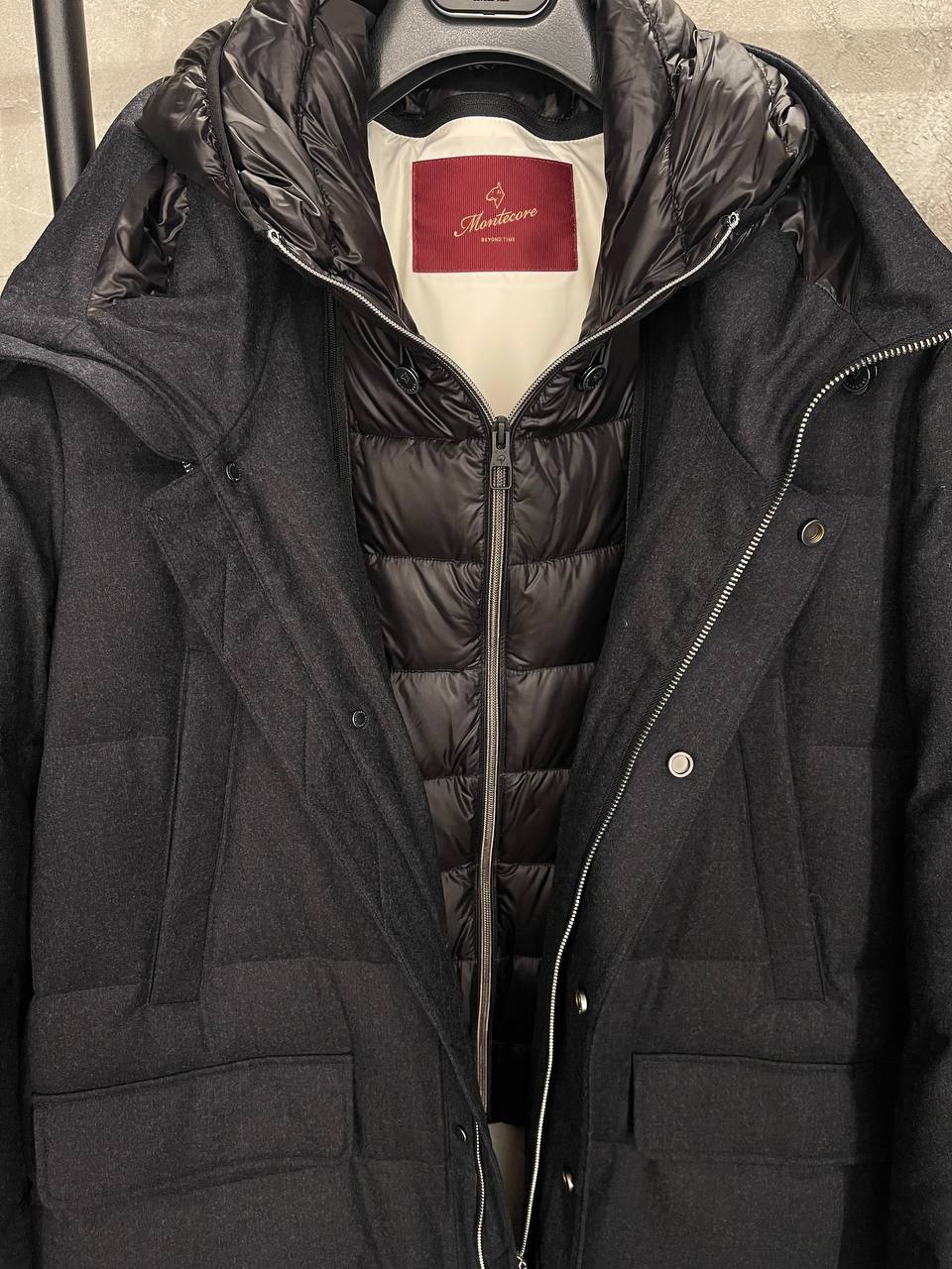 Пуховик мужской Montecore MaxMara